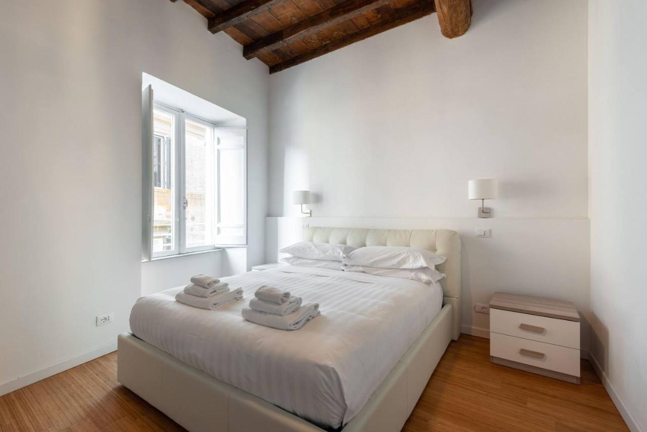 Restored Apartment - Stunning Pantheon View Roma Eksteriør bilde