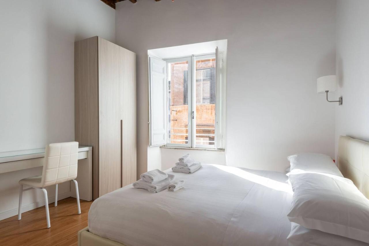 Restored Apartment - Stunning Pantheon View Roma Eksteriør bilde